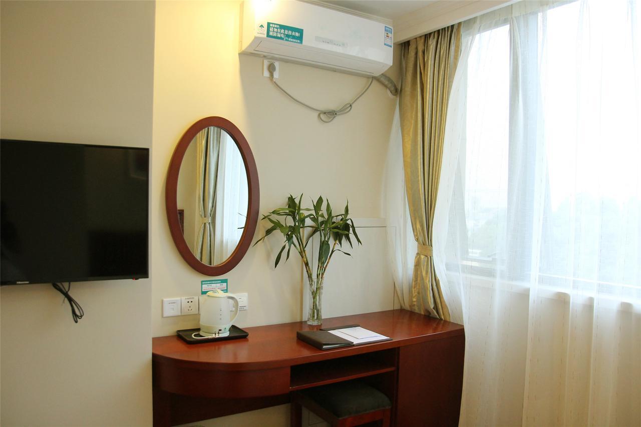 Greentree Inn Xinjiang Fukang Fukang Business Hotel Changji Dış mekan fotoğraf