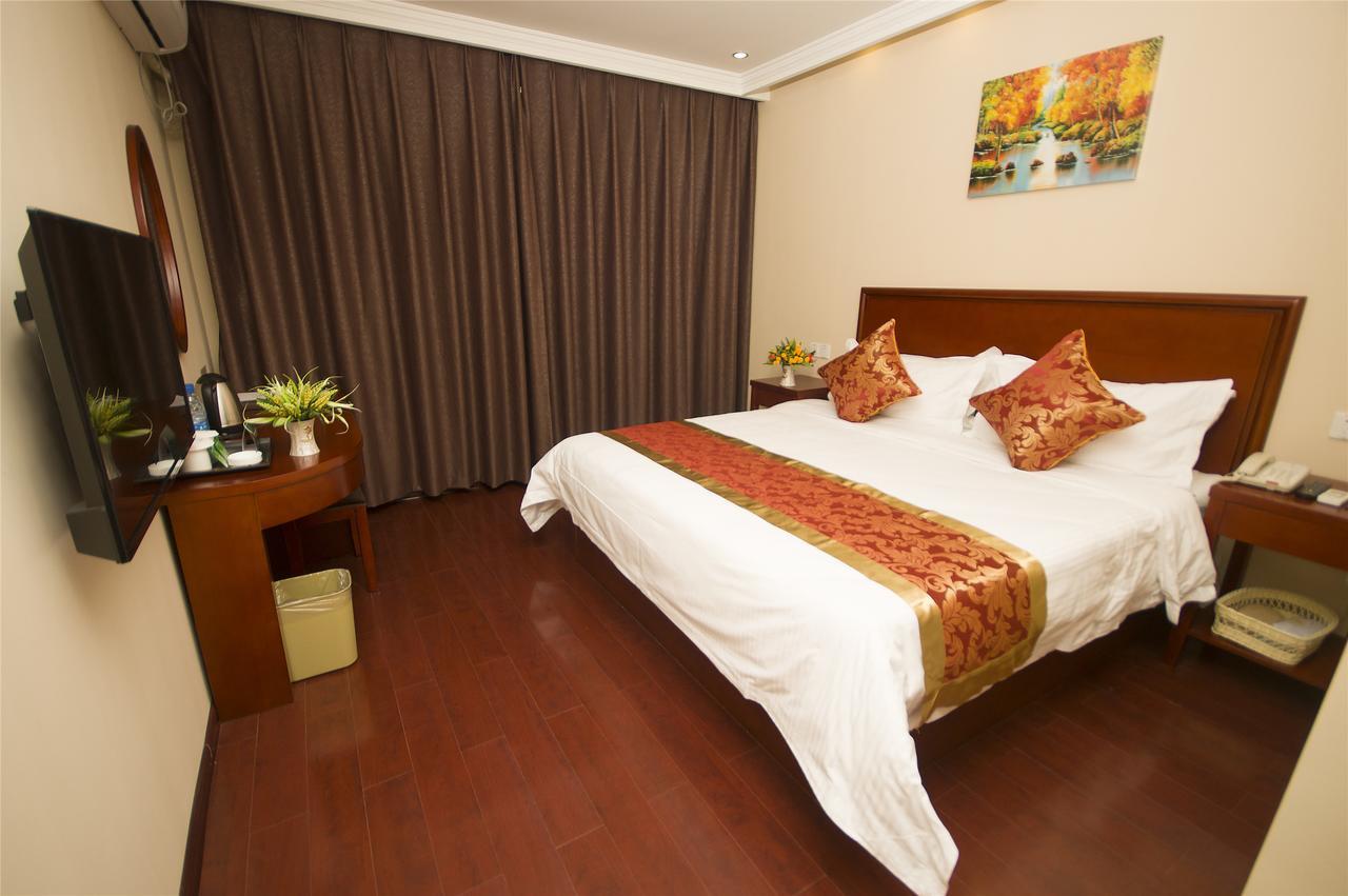 Greentree Inn Xinjiang Fukang Fukang Business Hotel Changji Dış mekan fotoğraf