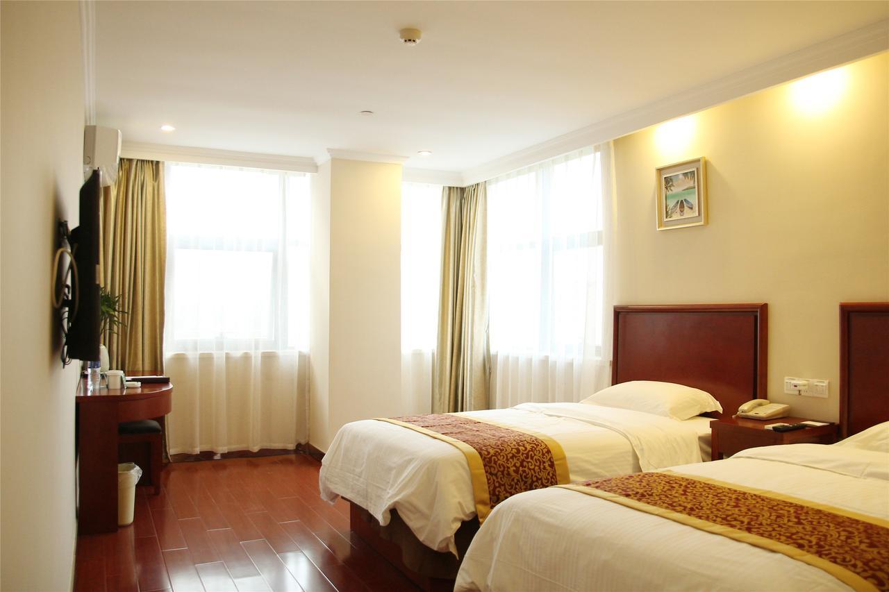 Greentree Inn Xinjiang Fukang Fukang Business Hotel Changji Dış mekan fotoğraf